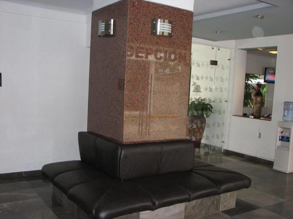 Hotel Y Suites Plaza Manzanillo Extérieur photo