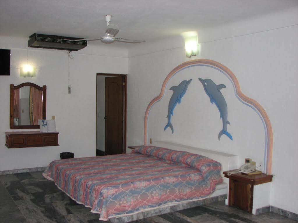 Hotel Y Suites Plaza Manzanillo Extérieur photo